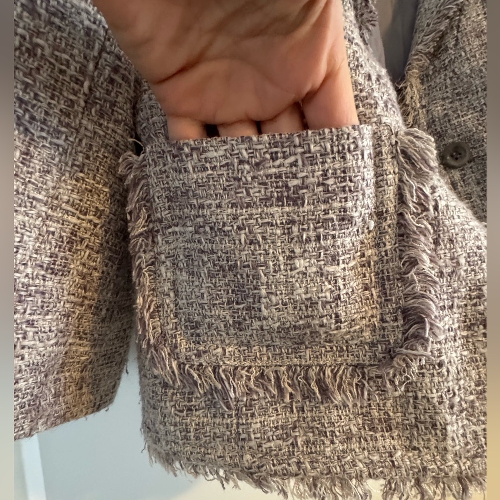 Chic Tweed Blazer - Picture 2 of 3
